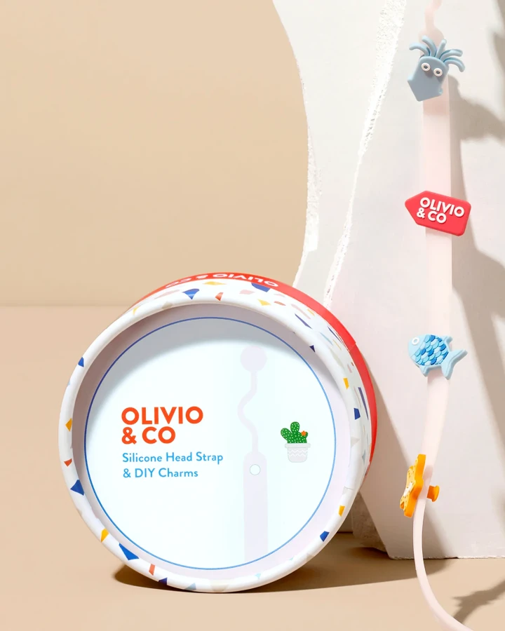 Pasek do okularów z charmsami - Pink / Olivio & Co
