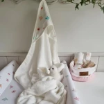 Ręcznik niemowlęcy SEA / Layette