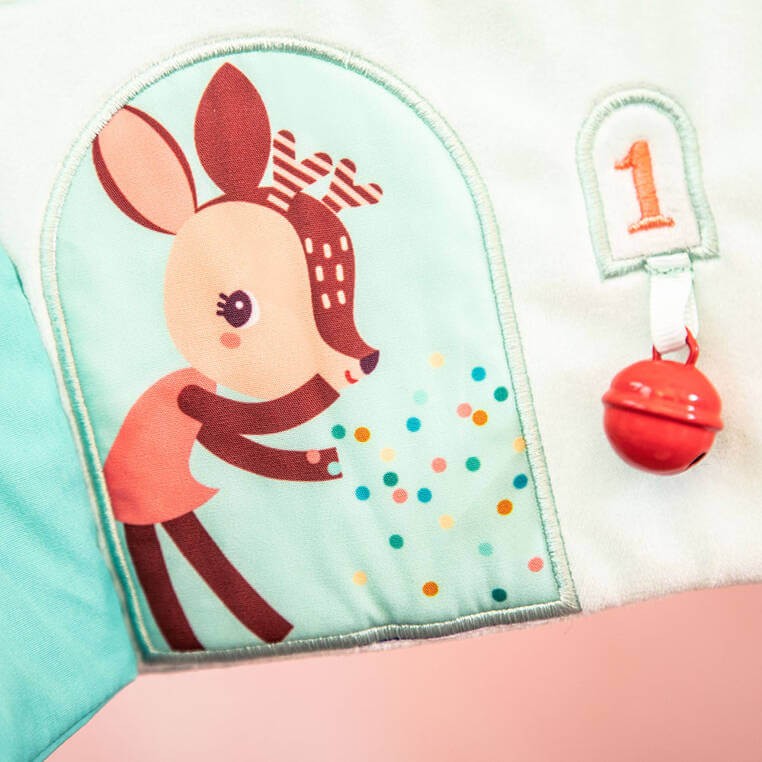 Miękka tablica aktywizująca do zabawy Domek Sarenki Stelli i Smoka Joe 3 m+ / Lilliputiens