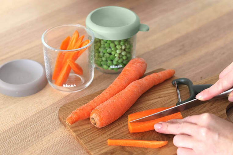 Zestaw pojemników słoiczków szklanych z zamknięciem 2 x 250 ml Sage green-Gazelle / Beaba