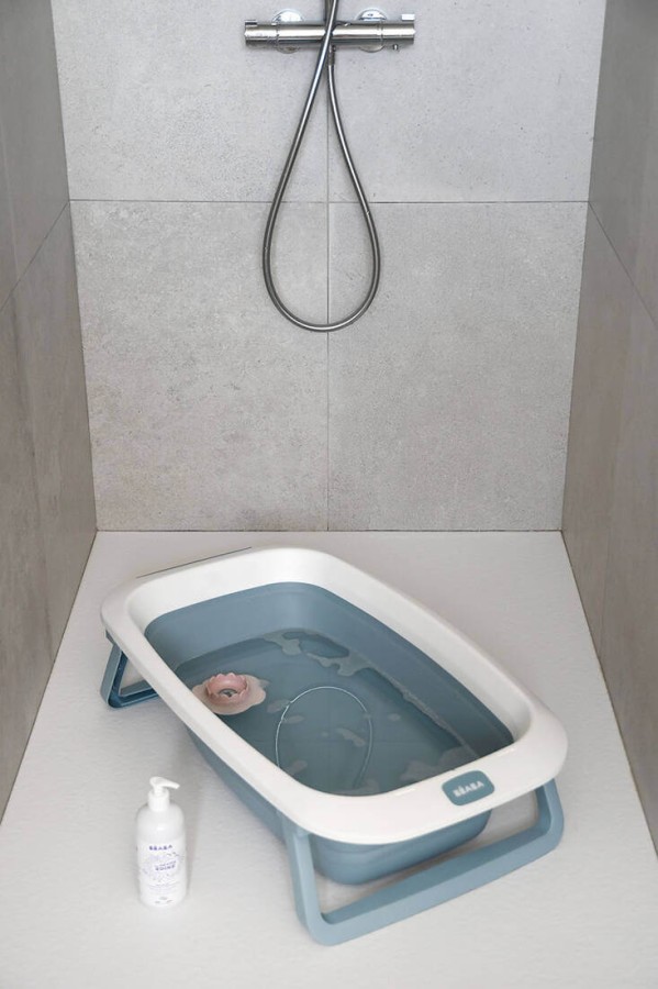 Składana wanienka Eazy Pop Camélé'O Bleu baltique / Beaba