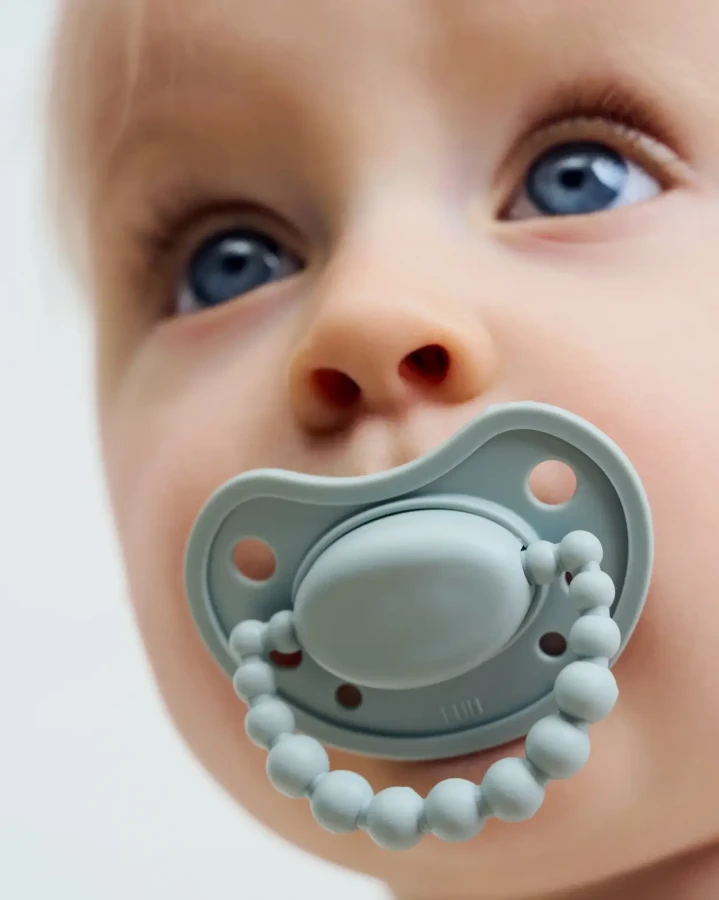 Smoczek pozycjonujący - Frozen Sage / LUU Kids