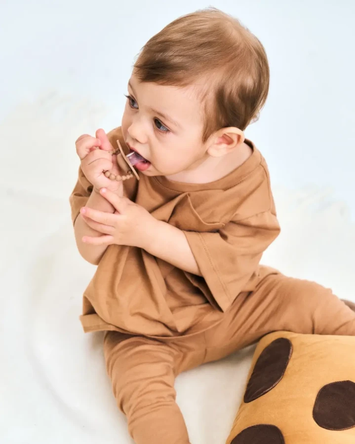 Smoczek pozycjonujący - Milk Hazelnut / LUU Kids
