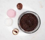Peeling solny - czekolada z miodem / Lullalove