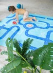 Dwustronny ręcznik plażowy PlayTowels 180 x 180cm - Road / QUUT