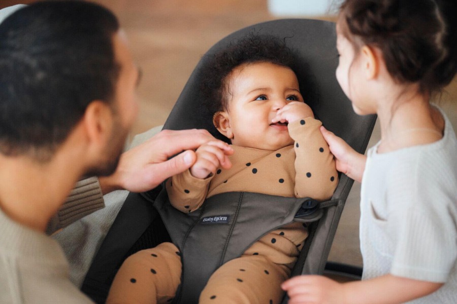 BABYBJORN - leżaczek BALANCE SOFT WOVEN, JERSEY Tri Fabric, Ciemny Szary