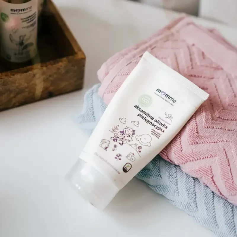 Aksamitna oliwka pielęgnacyjna, 100 ml / MomMe