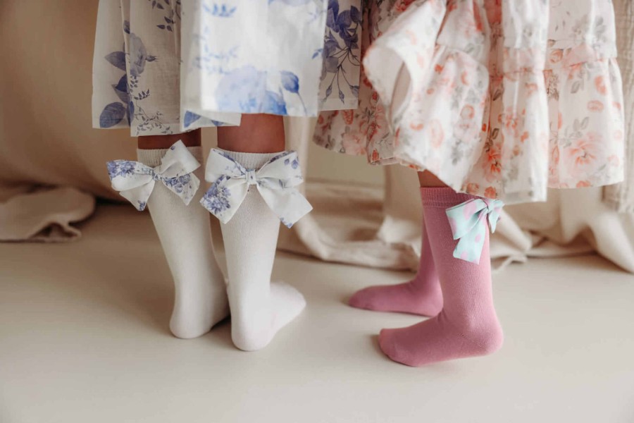 Podkolanówki z kokardką Mon Cheri - Białe / Mama's Feet