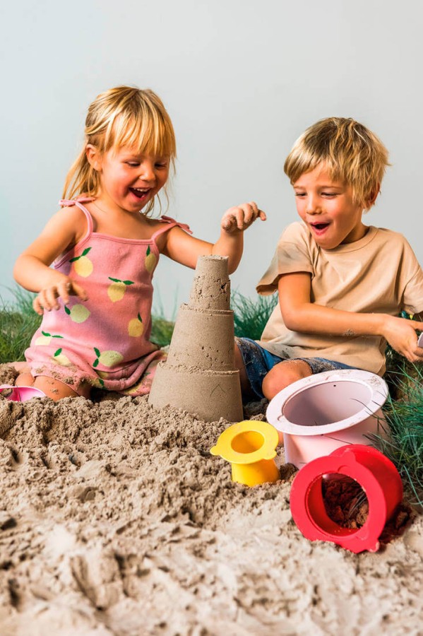 Zestaw 3 foremek do piasku Wieża Alto Cherry + Banana Pink / QUUT