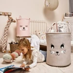 Zamykany kosz na ściągacz do przechowywania zabawek PREMIUM - Królik / SIPO