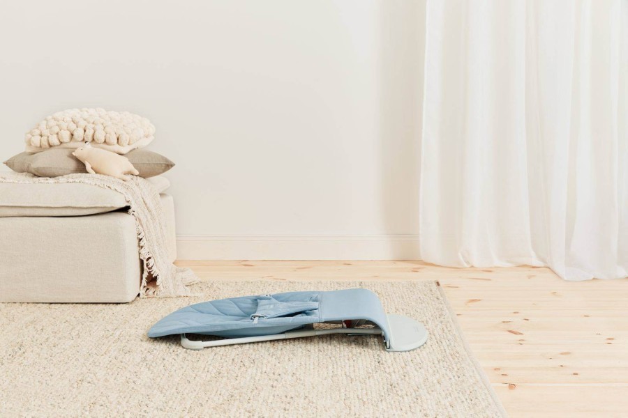 BABYBJORN - leżaczek BLISS WOVEN, Petal Quilt, Niebieski