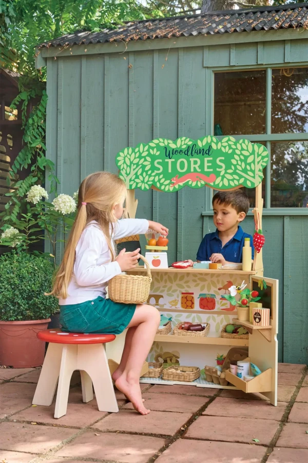 Dwustronny drewniany sklepik i teatrzyk / Tender Leaf Toys
