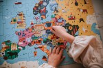 Puzzle Mapa Europy z elementami w kształcie państw 5+ / Mudpuppy