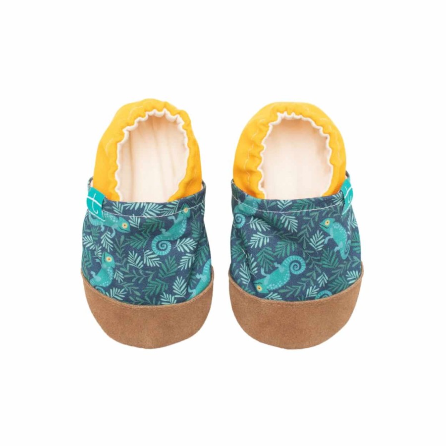 Kapcie do domu, żłobka, przedszkola - CAMELEON / TITOT