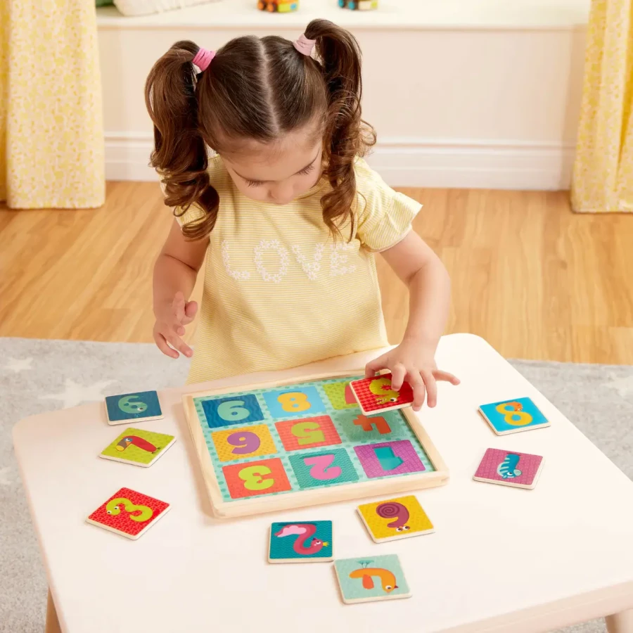 Count n Doodle - Drewniana układanka magnetyczna, cyferki-zwierzątka / B.Toys