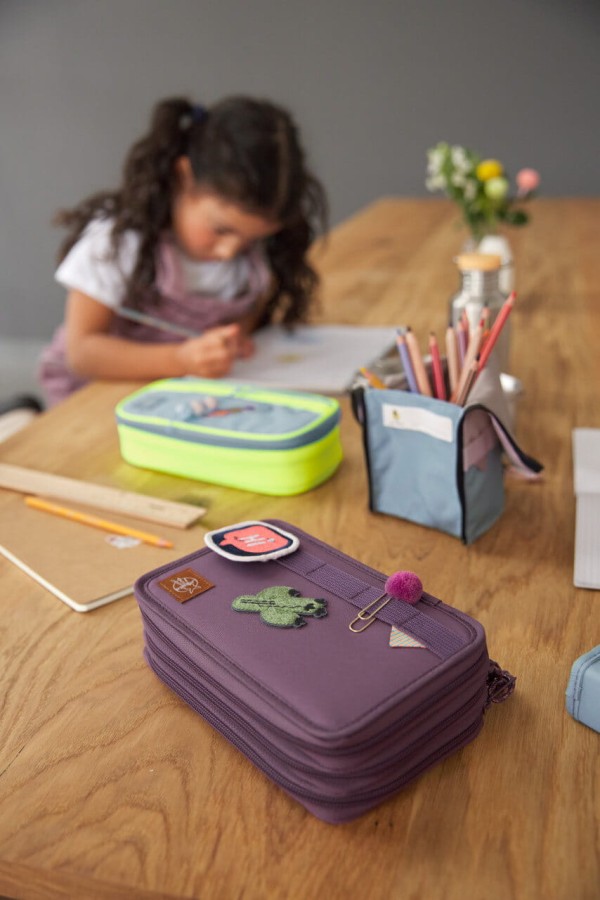 Potrójny piórnik – etui z wyposażeniem Unique, purple / Lassig