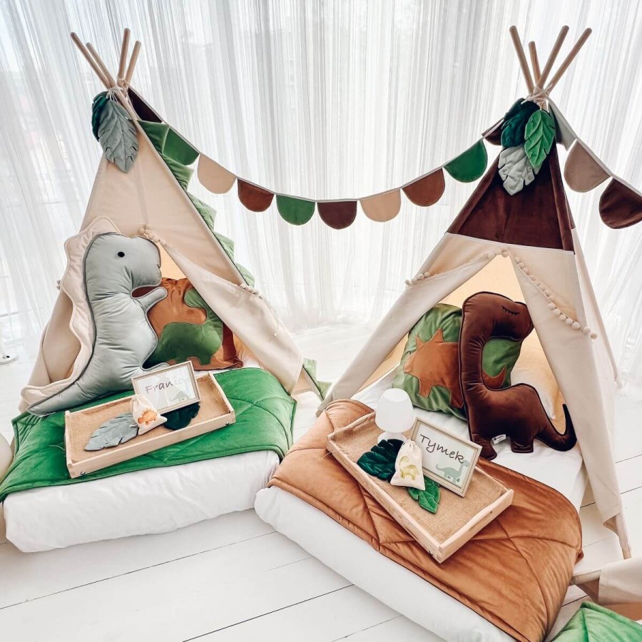 Poduszka dino diplok, brązowa / Cozy & Dozy