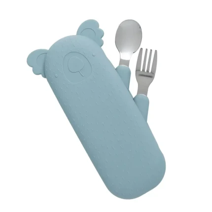 Zestaw sztućców Koala Zoe z silikonowym etui - Jade / the cotton cloud