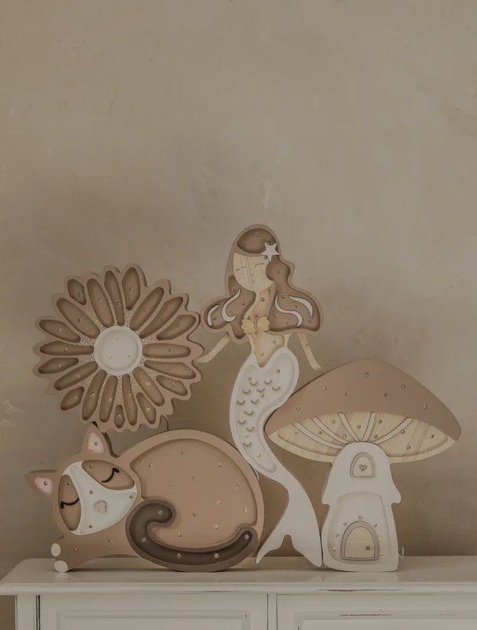 Lampa Little Lights Kot - Cappuccino / Little Lights