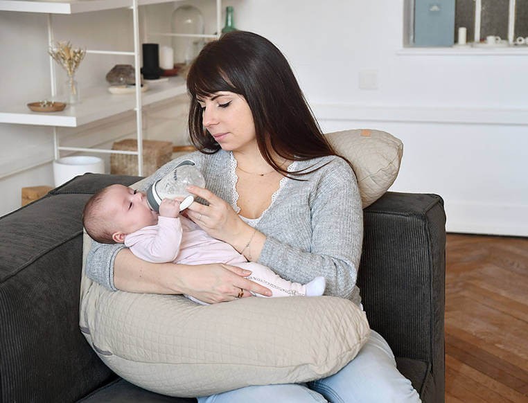 Ergonomiczna poduszka rogal dla kobiet w ciąży i karmiących Big Flopsy™, Fleur de coton Linen / Beaba