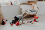 Rozkładany domek Farma z 6 zwierzątkami, rolnikiem i traktorem 18 m+ / Lilliputiens