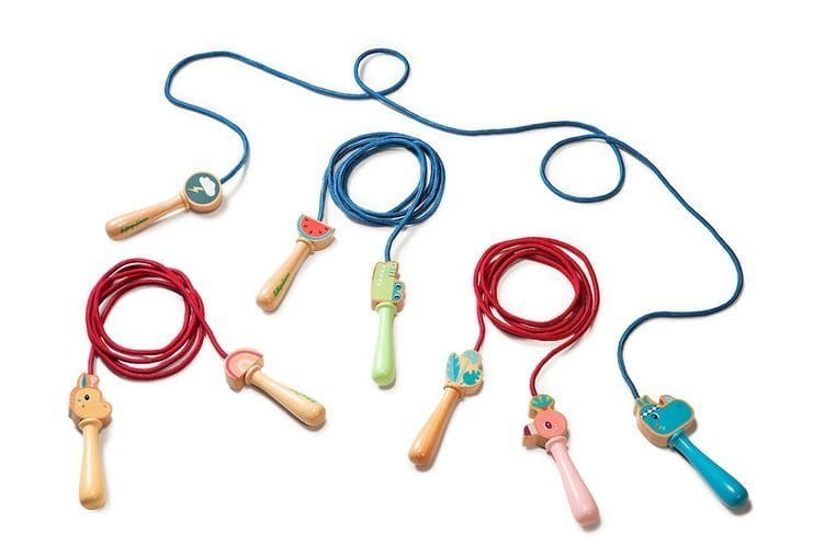 Skakanka z drewnianymi rączkami - Nosorożec Marius / Lilliputiens